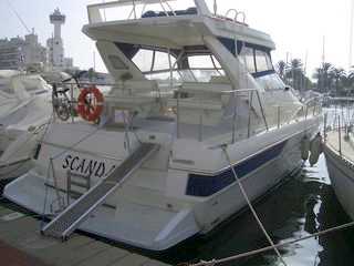 相片: 出售 小船 BAYLINER - AVANTI 42 SUN BRIDGE