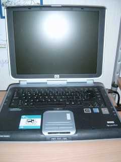 相片: 出售 便携式计算机 HP - ZV5229EA