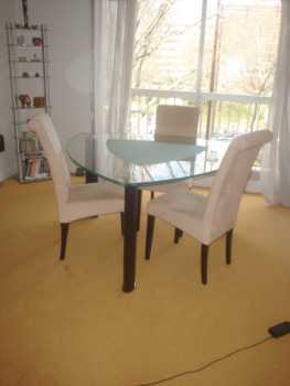 相片: 出售 家具 CAP MAISON - TABLE EN BOIS ET VERRE + 3 CHAISES