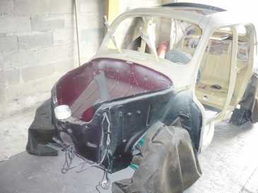 相片: 出售 汽车 RENAULT - 4CV