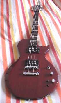 相片: 出售 吉他和其它弦乐器 FERNANDES - FERNANDES MONTEREY SUSTAINER