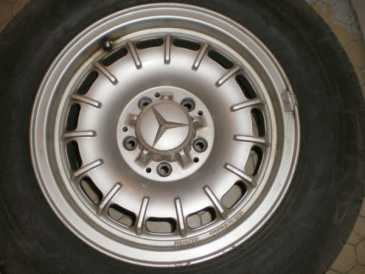相片: 出售 零件和辅助部件 MERCEDES