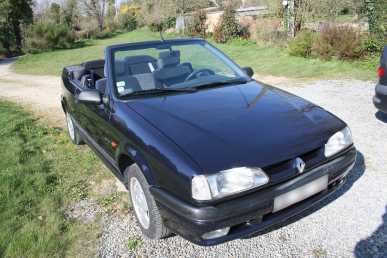 相片: 出售 汽车 RENAULT - R19