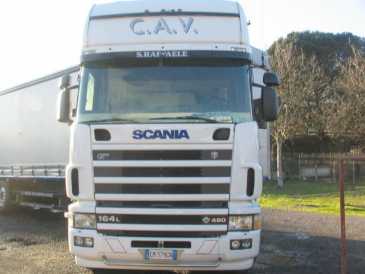 相片: 出售 卡车和公共事业 SCANIA