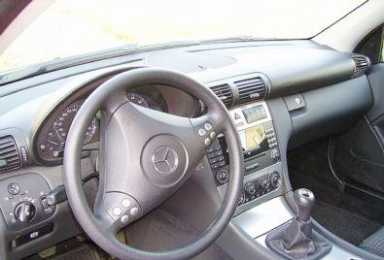 相片: 出售 汽车 MERCEDES - Classe C