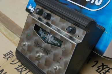 相片: 出售 钢琴和合成器 KORG TRITON LE - PEDALERA TUBE ROTOSPHERE MK II