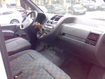 相片: 出售 汽车 MERCEDES - Vito
