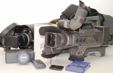 相片: 出售 摄象机 SONY - SONY DSR-200P