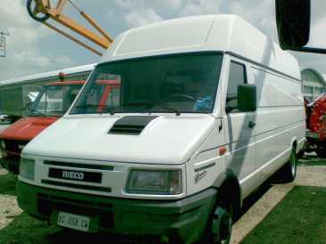 相片: 出售 卡车和公共事业 IVECO - IVECO 35E12