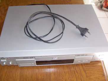 相片: 出售 DVD 机/VHS 记录器 TOKAI