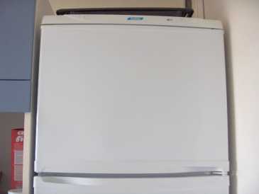 相片: 出售 电家用电器 CURTISS - 320 LITRES