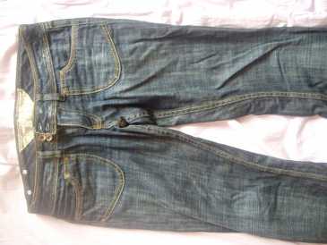 相片: 出售 衣物 妇女 - KAPORAL - JEANS
