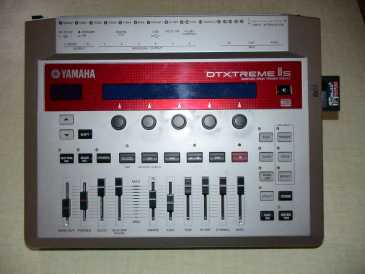 相片: 出售 撞击声 YAMAHA - MODULE  YAMAHA  DTXTREME 2S + CARTE 128MB
